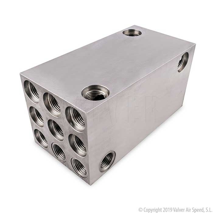 Short stainless steel body for heater